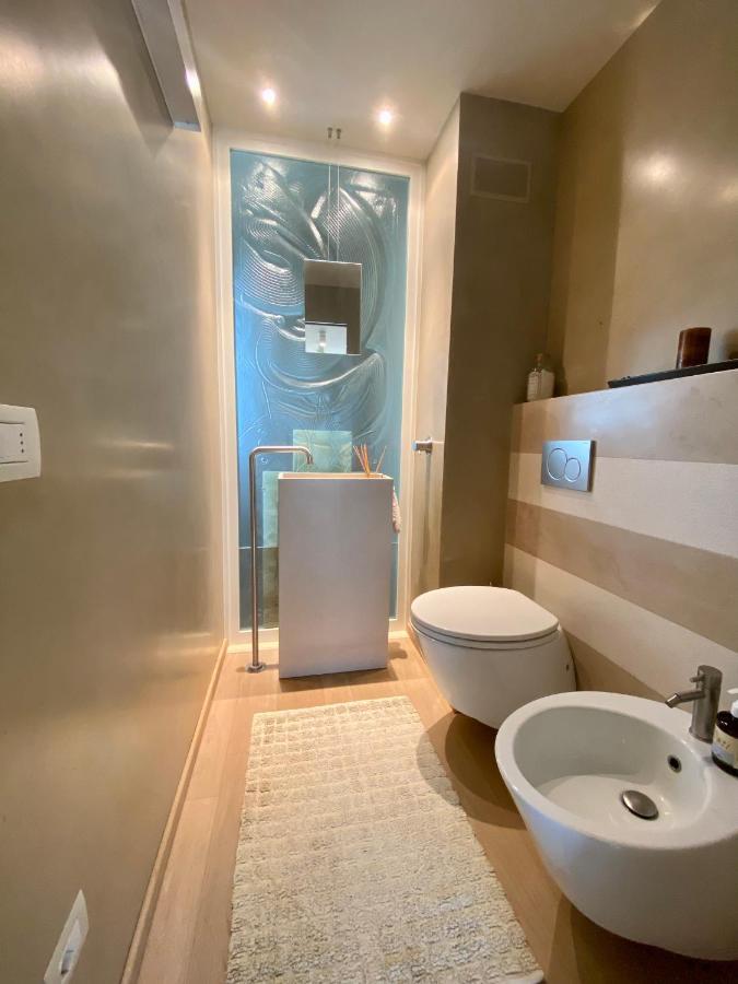 Design & Mountain View Bedroom Aosta Exterior photo